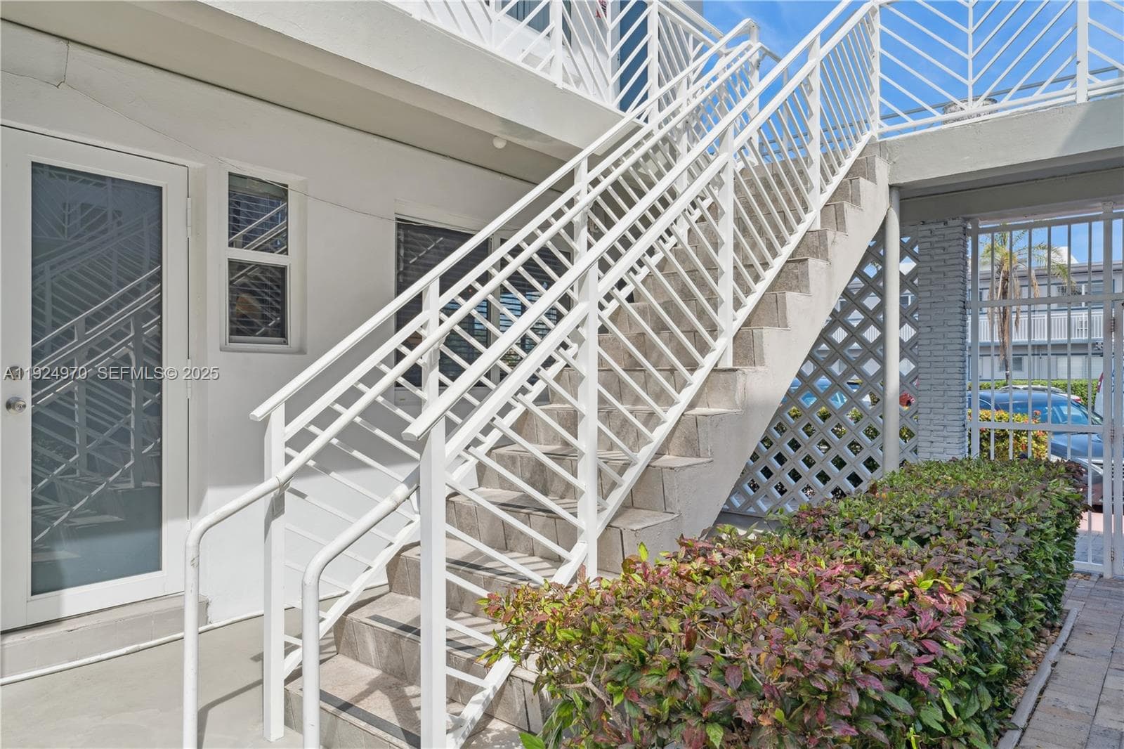 THE CORVETTE CONDO · #1B in Miami Beach - Photo 3
