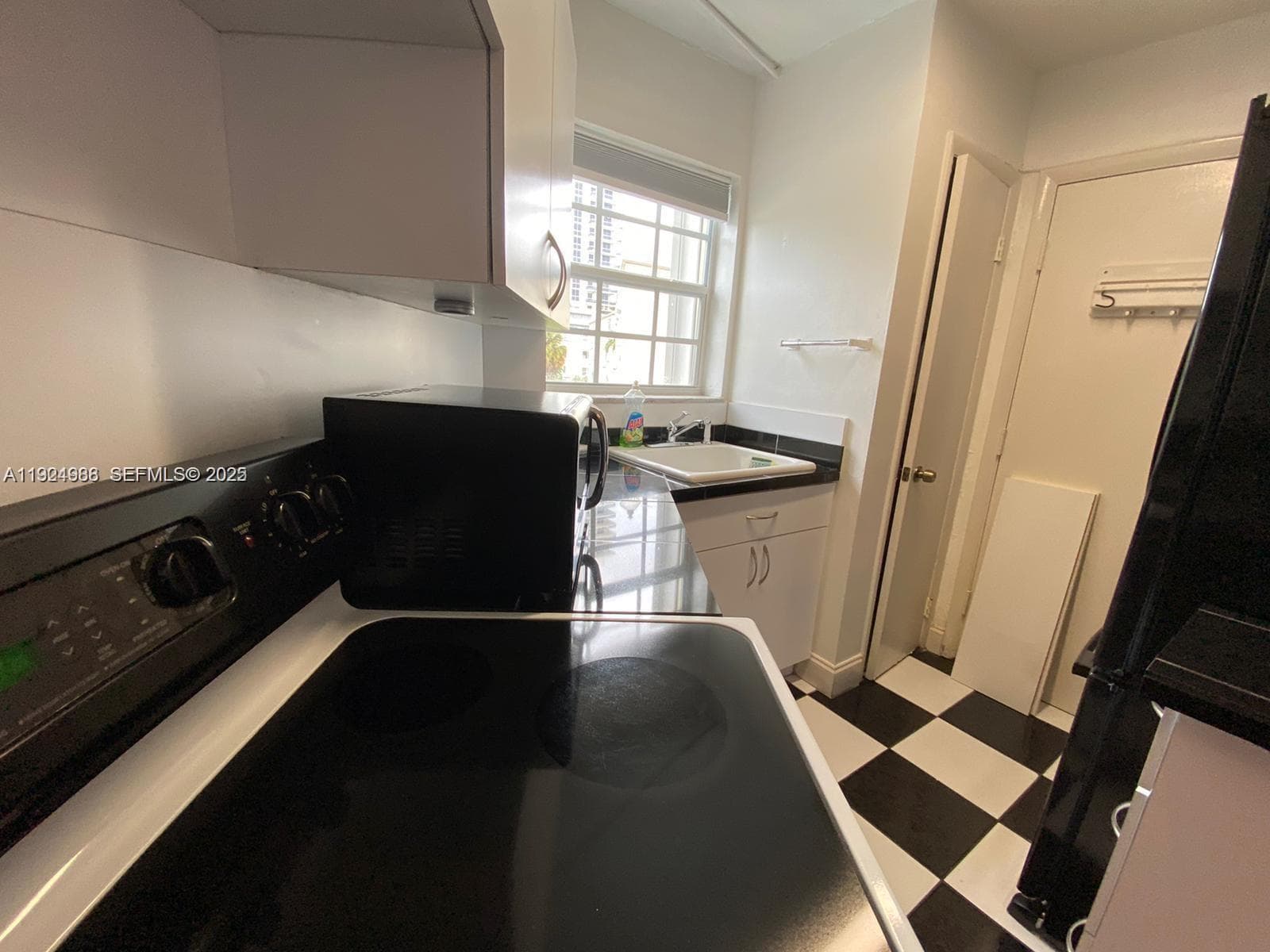 NO BAY WHITE HOUSE NO 1 C · #A212 in North Bay Village - Photo 7