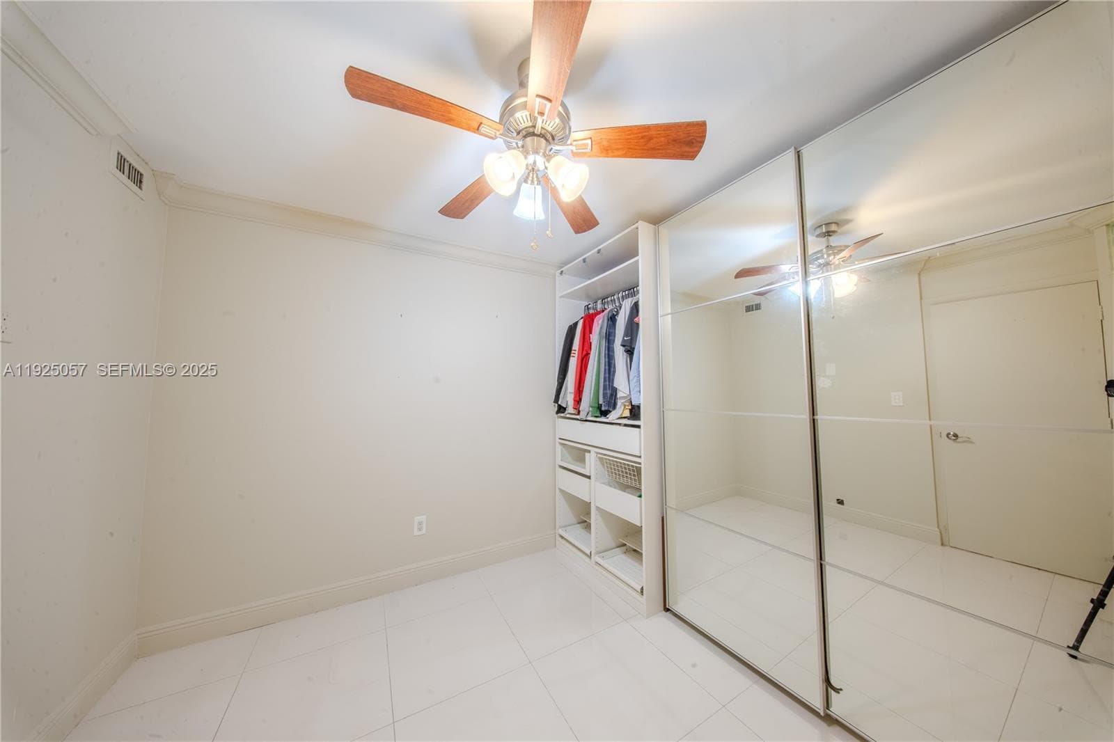 JADE WINDS GROUP ALLAMAND · #410-1 in Miami - Photo 17