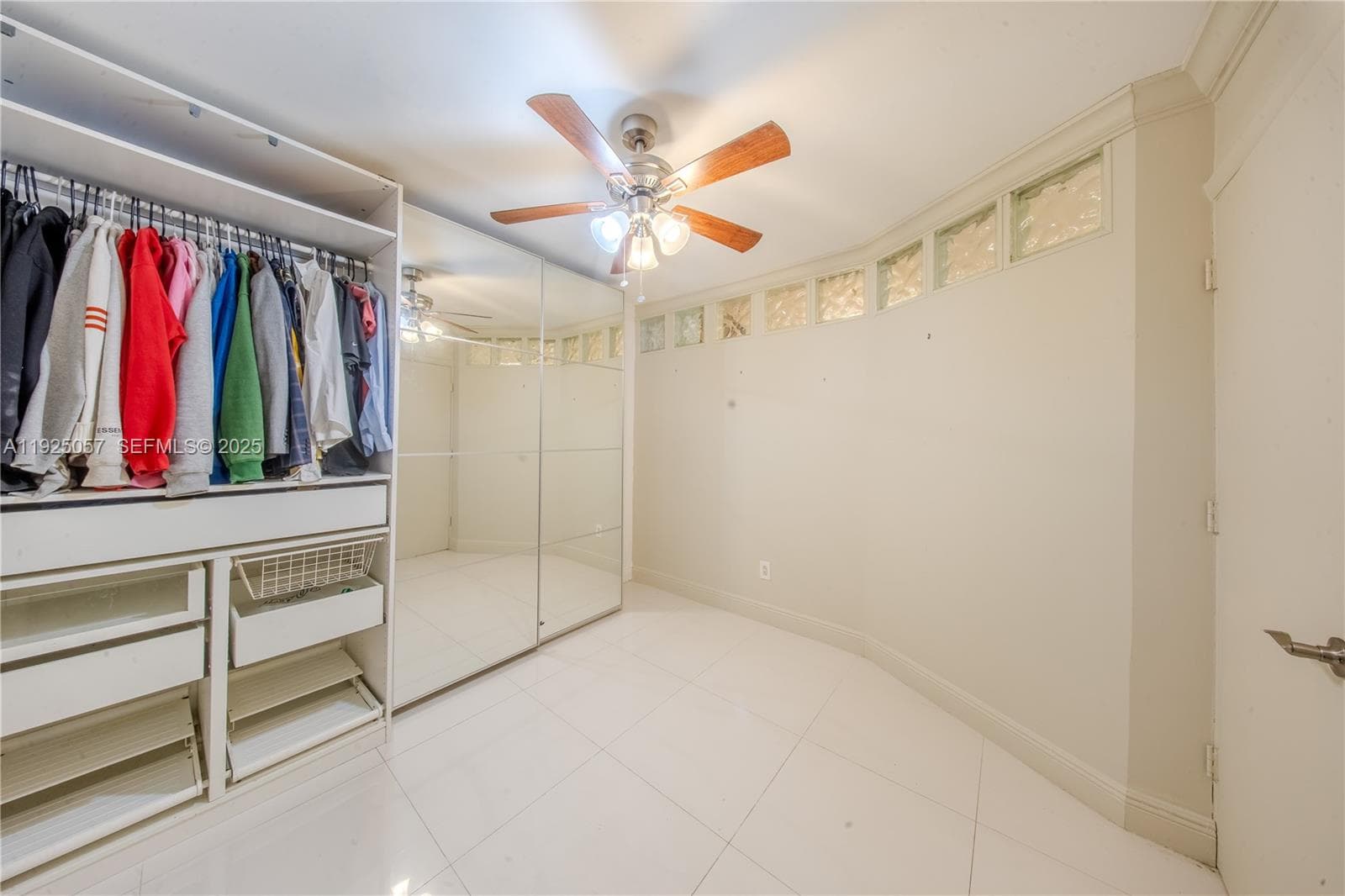 JADE WINDS GROUP ALLAMAND · #410-1 in Miami - Photo 16