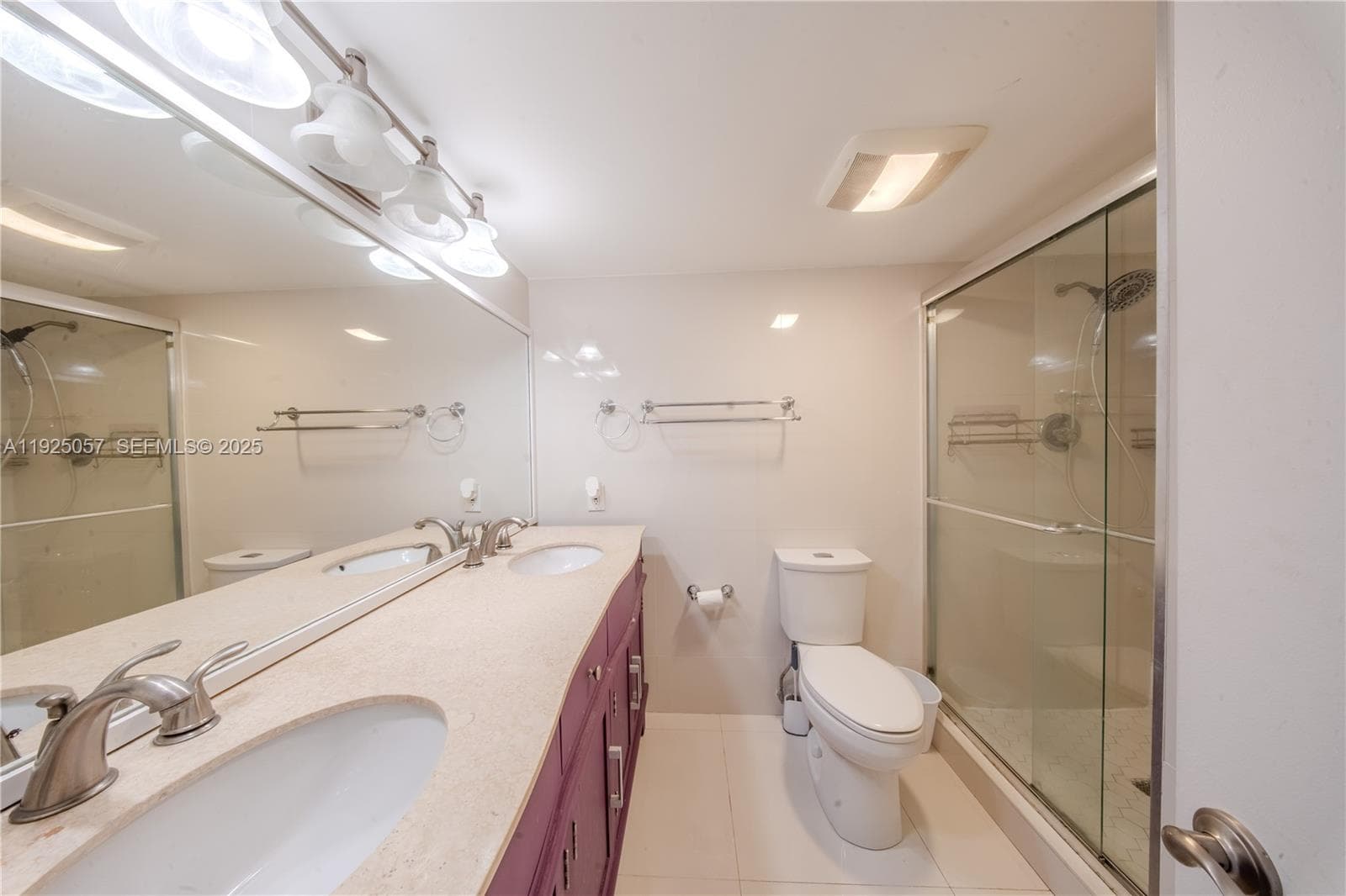 JADE WINDS GROUP ALLAMAND · #410-1 in Miami - Photo 10