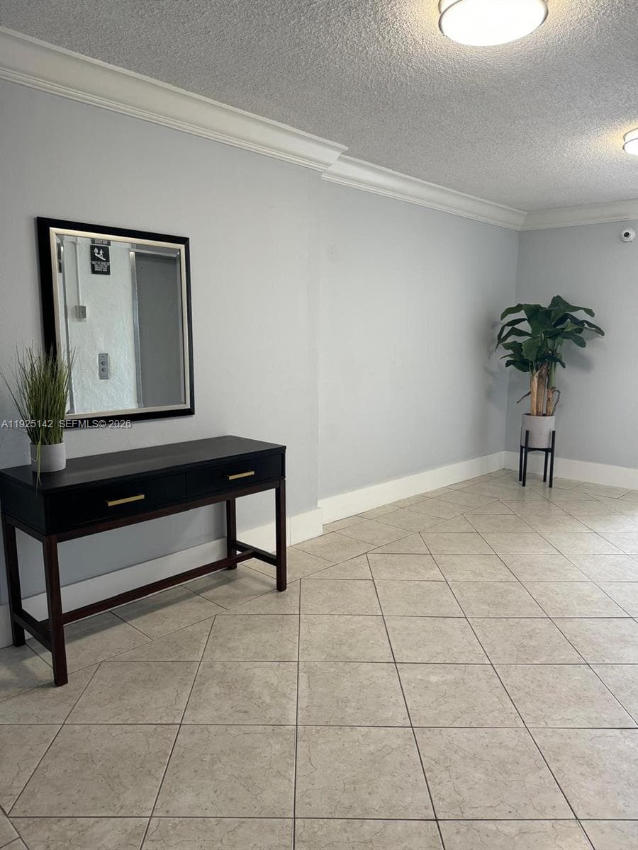 KEYSTONE TOWERS CONDO · #609 in North Miami - Photo 12