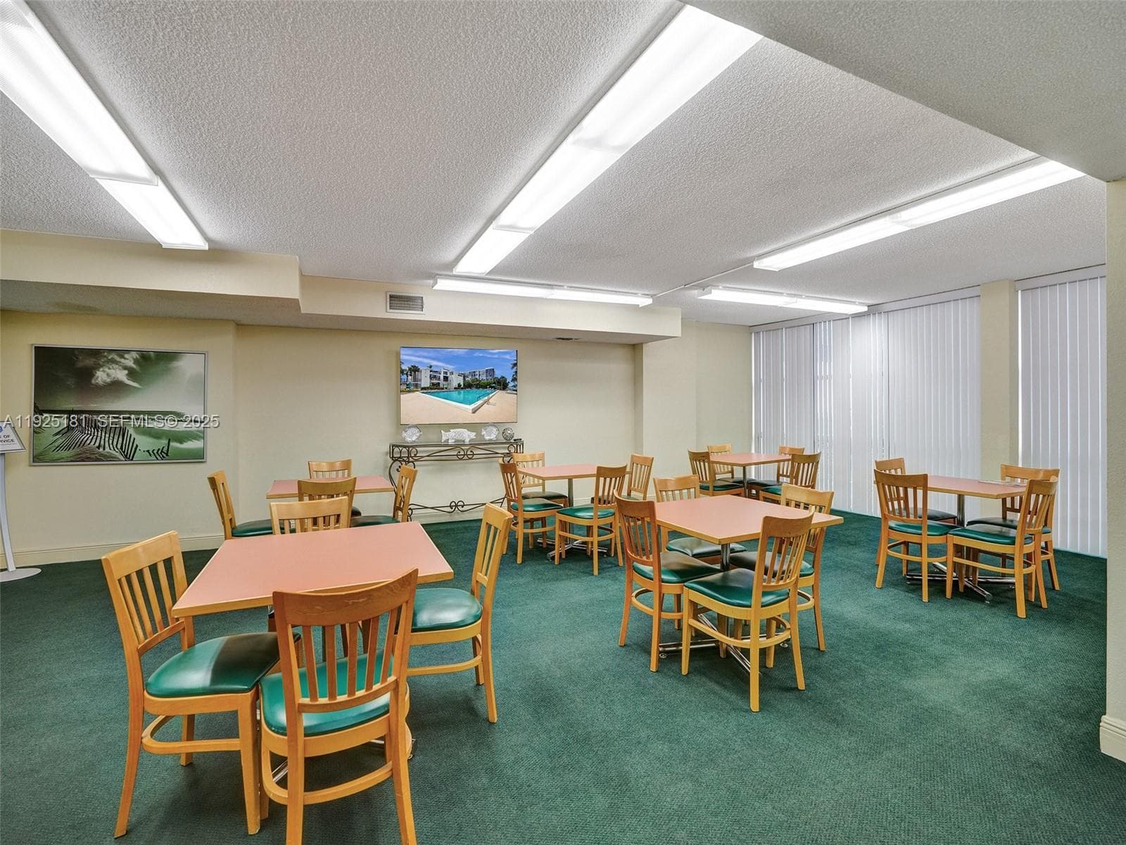 OCEANVIEW PARK CONDO · #131 in Hallandale Beach - Photo 25
