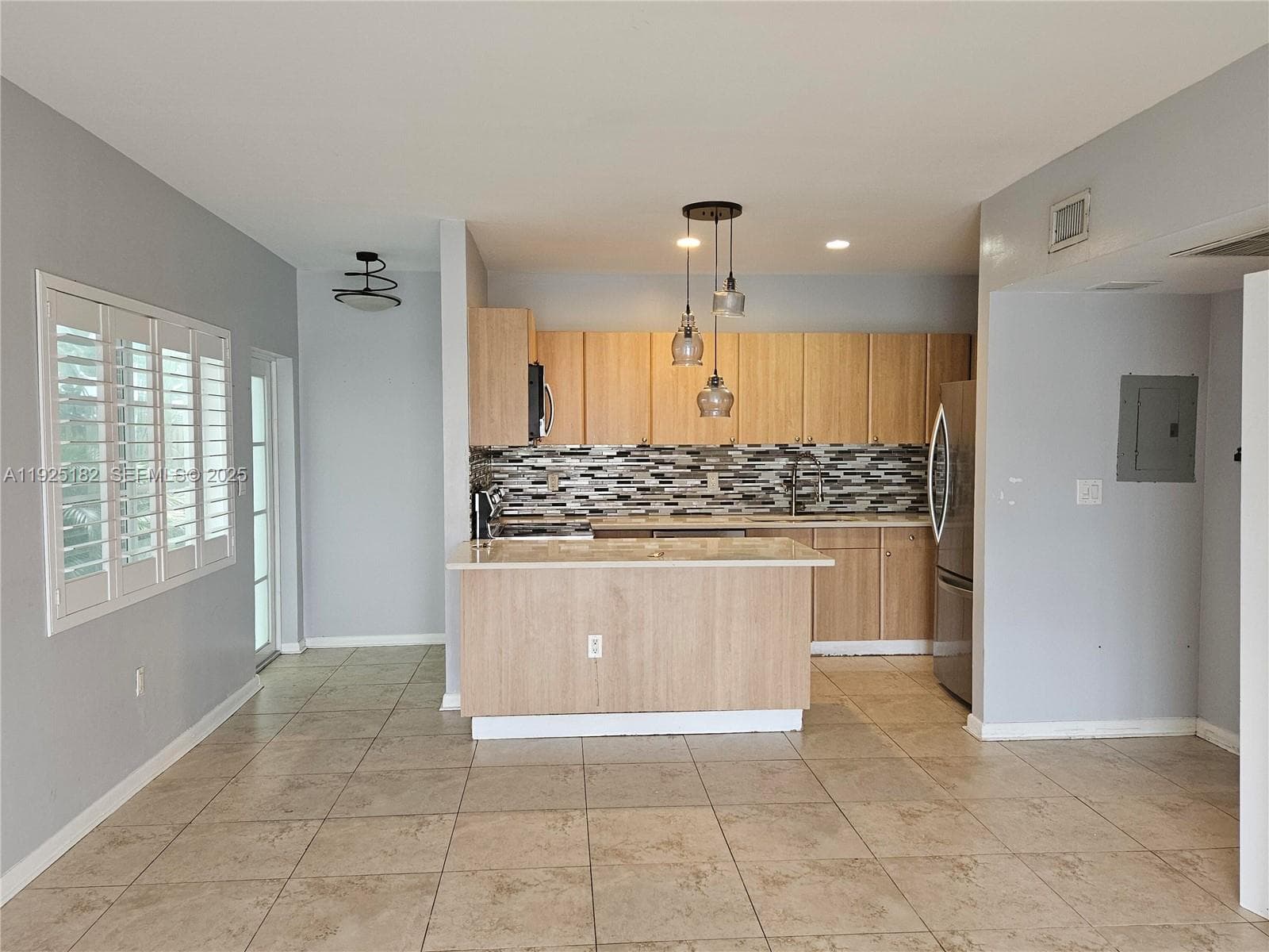 Bay Drive · #16 in Miami Beach - Photo 6