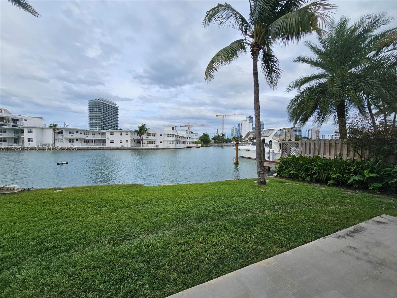 Bay Drive · #16 in Miami Beach - Photo 12
