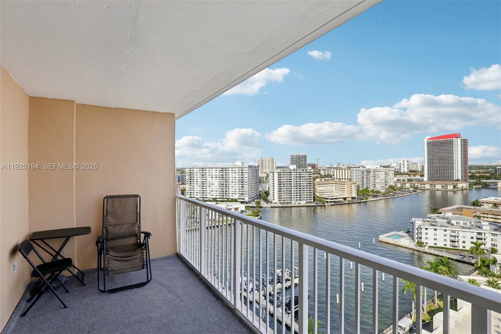 HEMISPHERES · #16A in Hallandale Beach - Photo 2