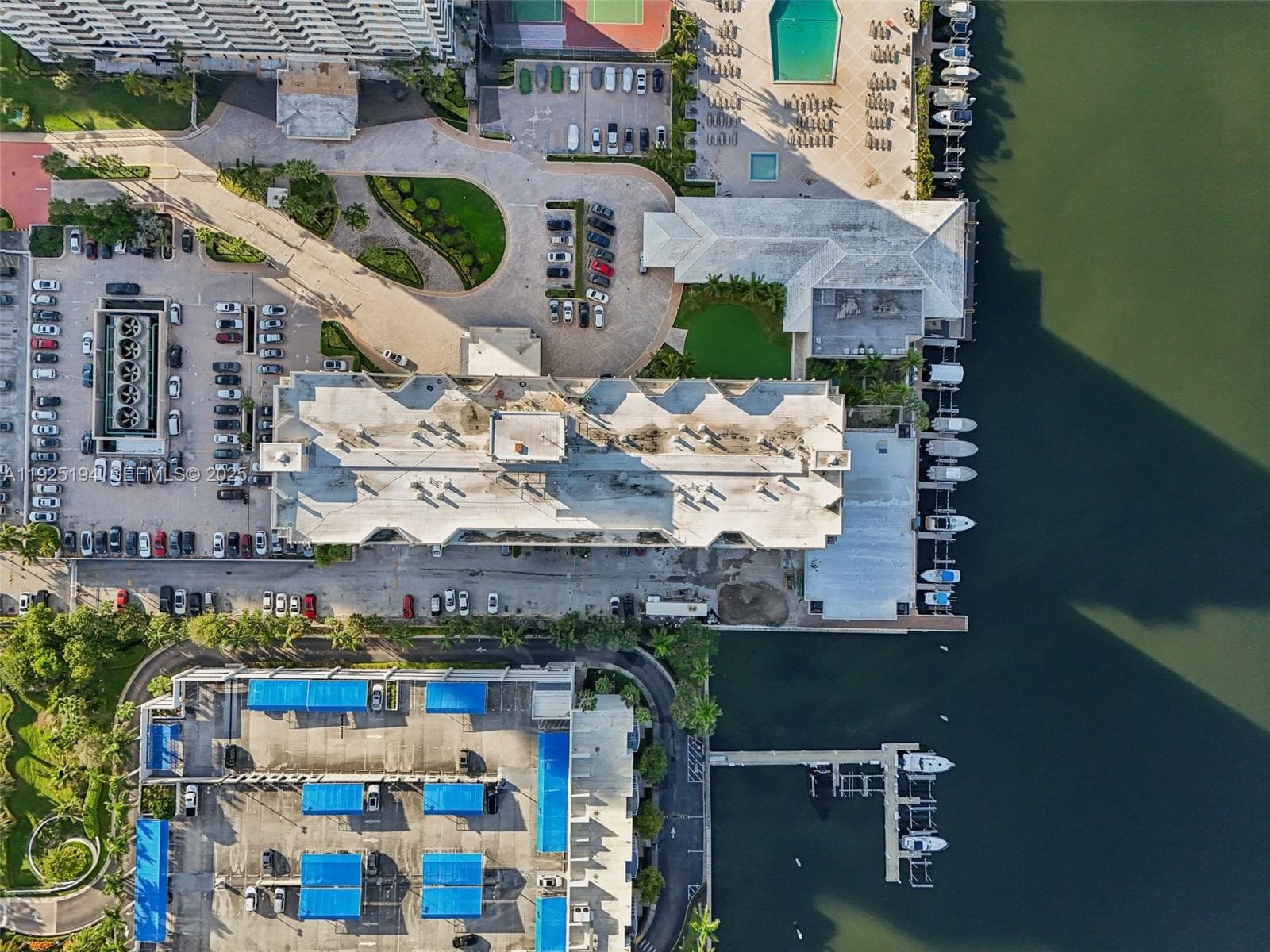 HEMISPHERES · #16A in Hallandale Beach - Photo 41