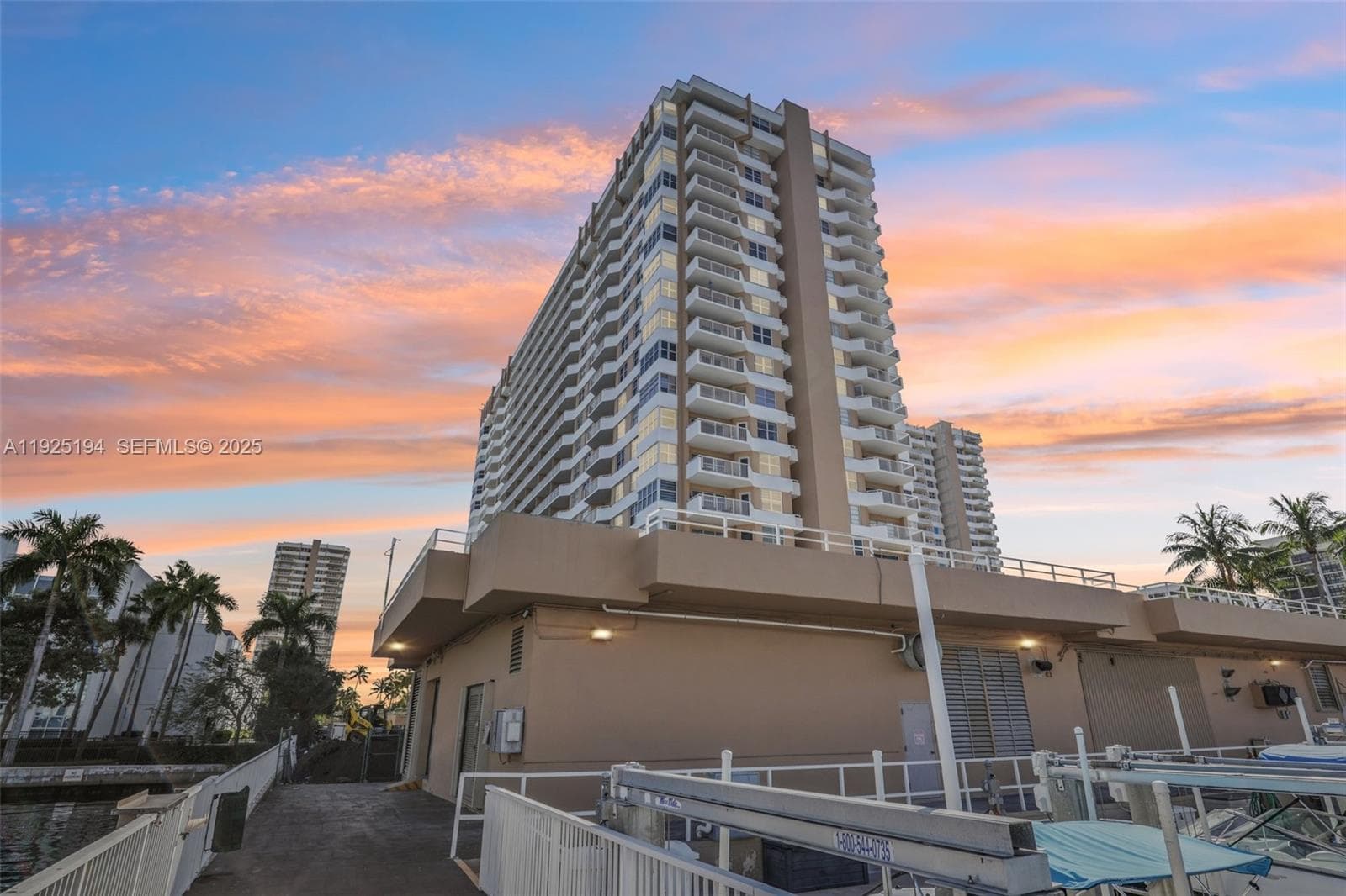 HEMISPHERES · #16A in Hallandale Beach - Photo 35