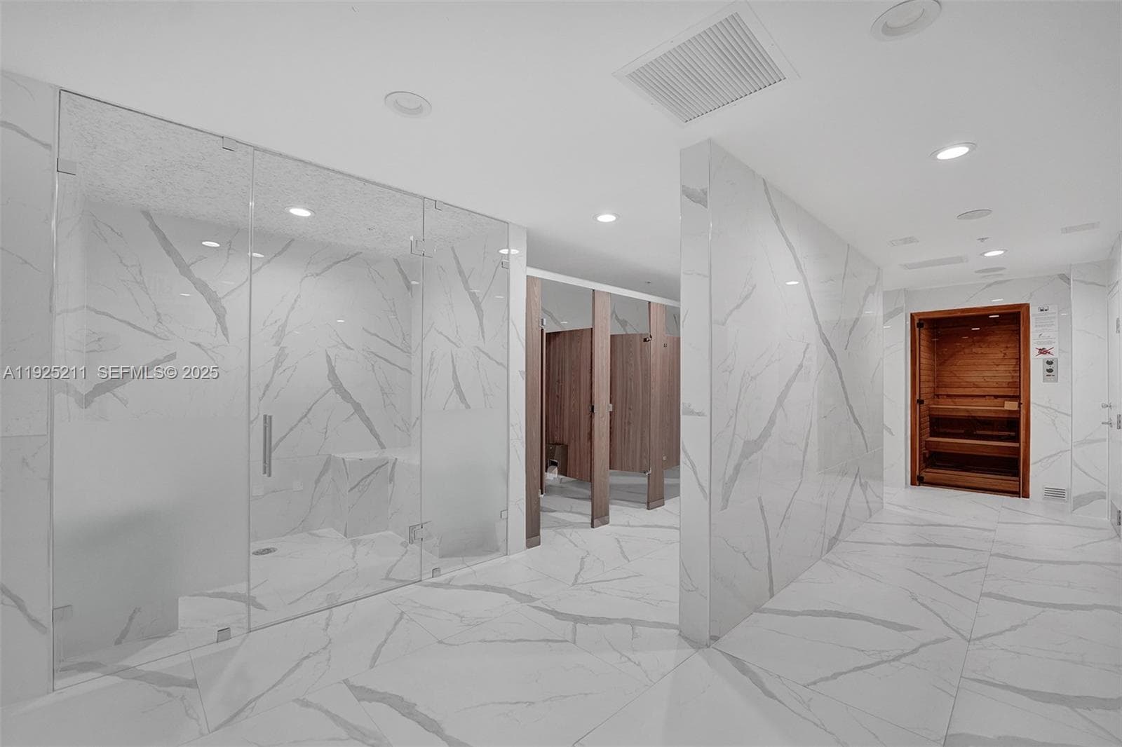 Blue Condominium · #811 in Miami - Photo 23