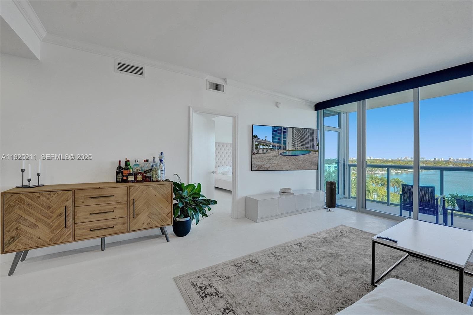 Blue Condominium · #811 in Miami - Photo 7