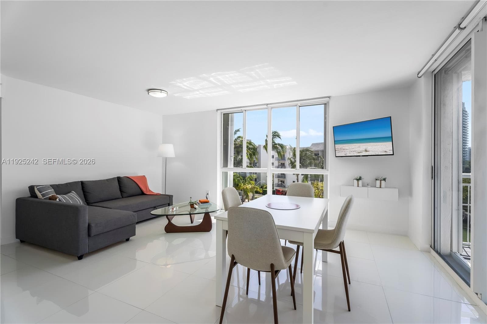 WEST BAY PLAZA CONDO · #401 in Miami Beach - Photo 6