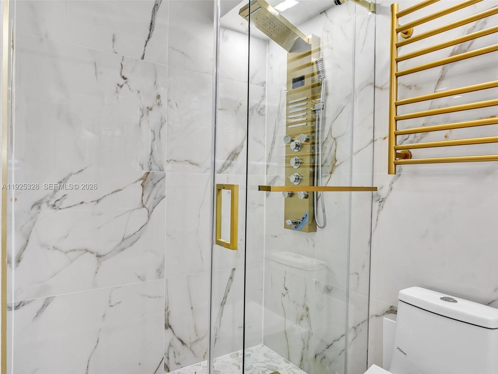 Winston Towers 300 · #712 in Sunny Isles Beach - Photo 27