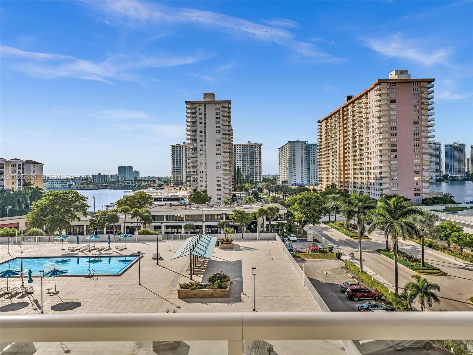 Winston Towers 300 · #712 in Sunny Isles Beach - Photo 43