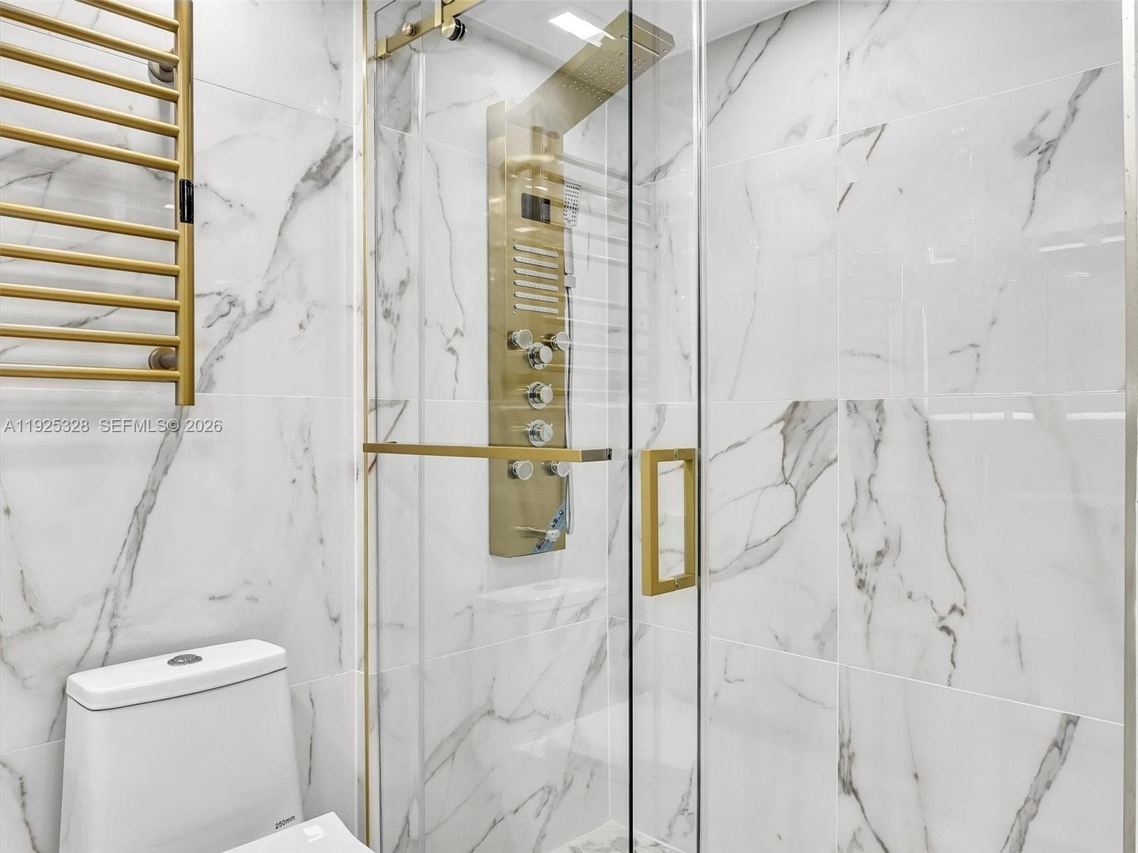 Winston Towers 300 · #712 in Sunny Isles Beach - Photo 32