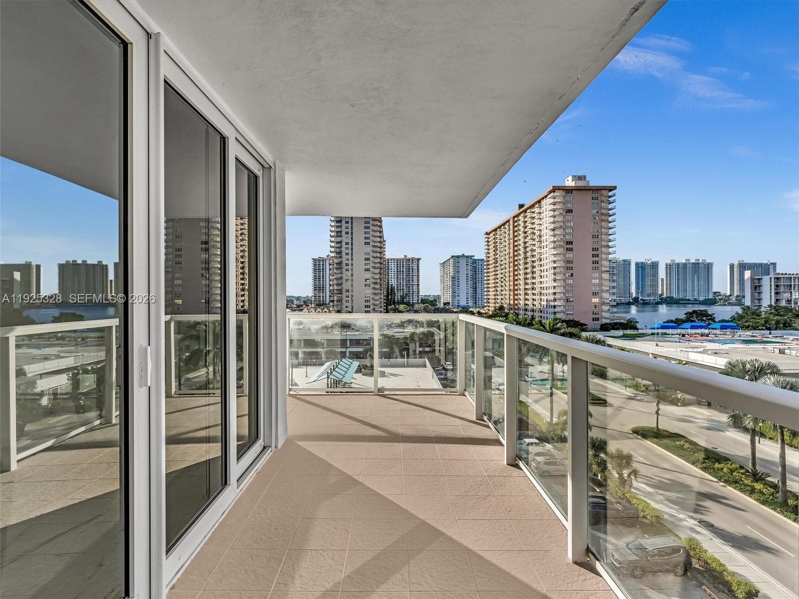 Winston Towers 300 · #712 in Sunny Isles Beach - Photo 38