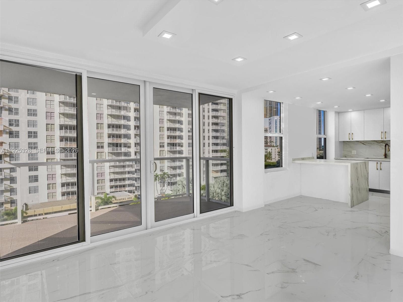 Winston Towers 300 · #712 in Sunny Isles Beach - Photo 11