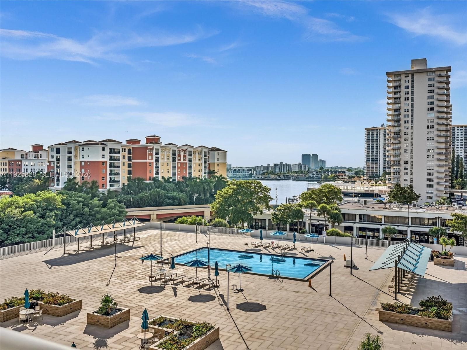 Winston Towers 300 · #712 in Sunny Isles Beach - Photo 44