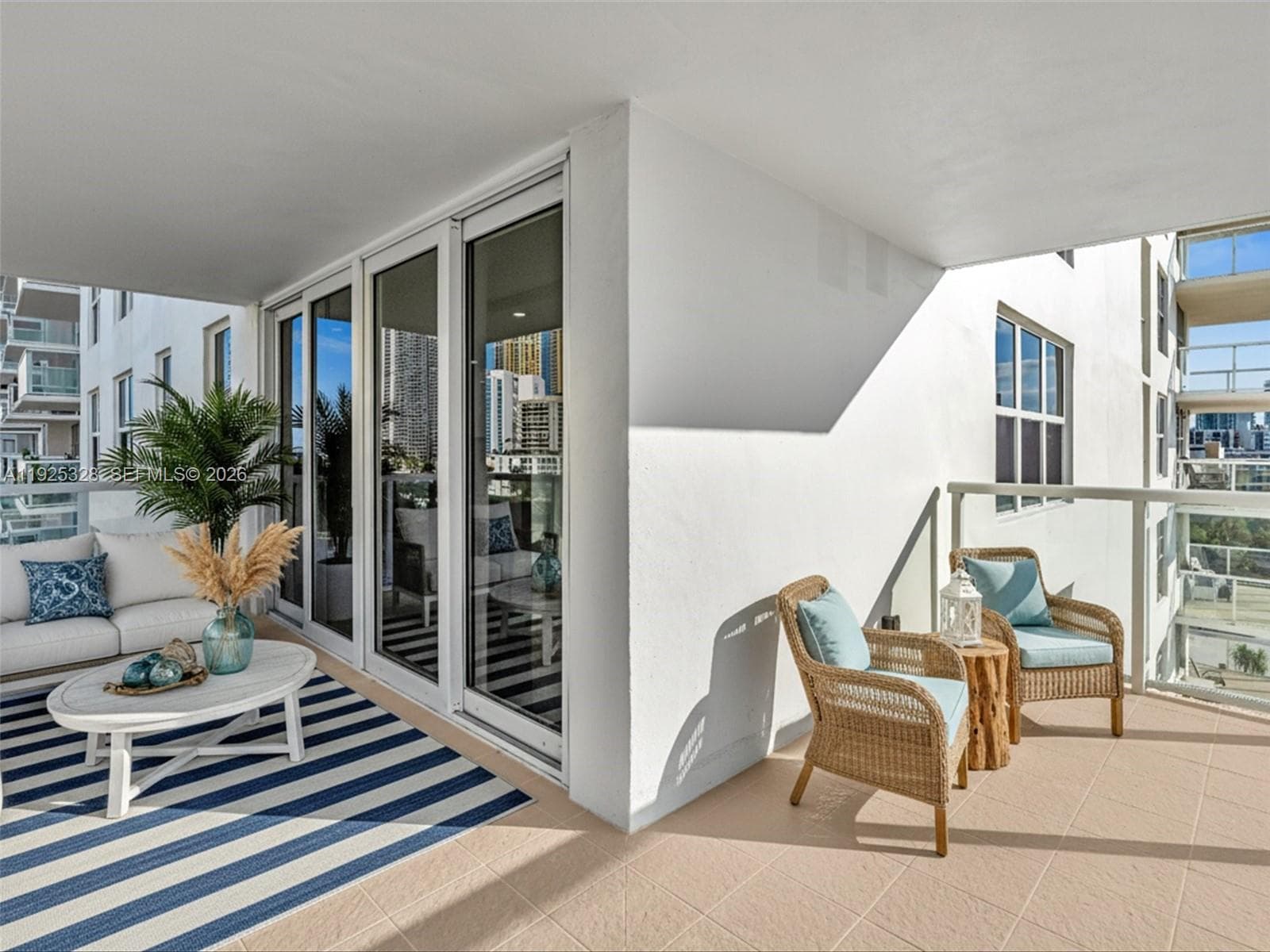 Winston Towers 300 · #712 in Sunny Isles Beach - Photo 40
