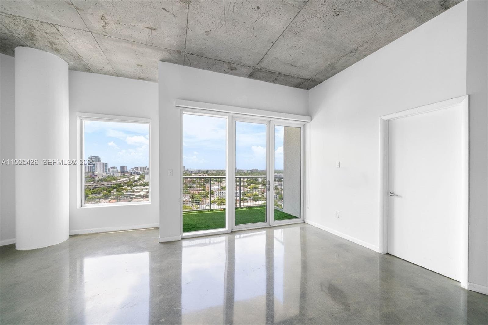NEO CONDO · #1806 in Miami - Photo 13