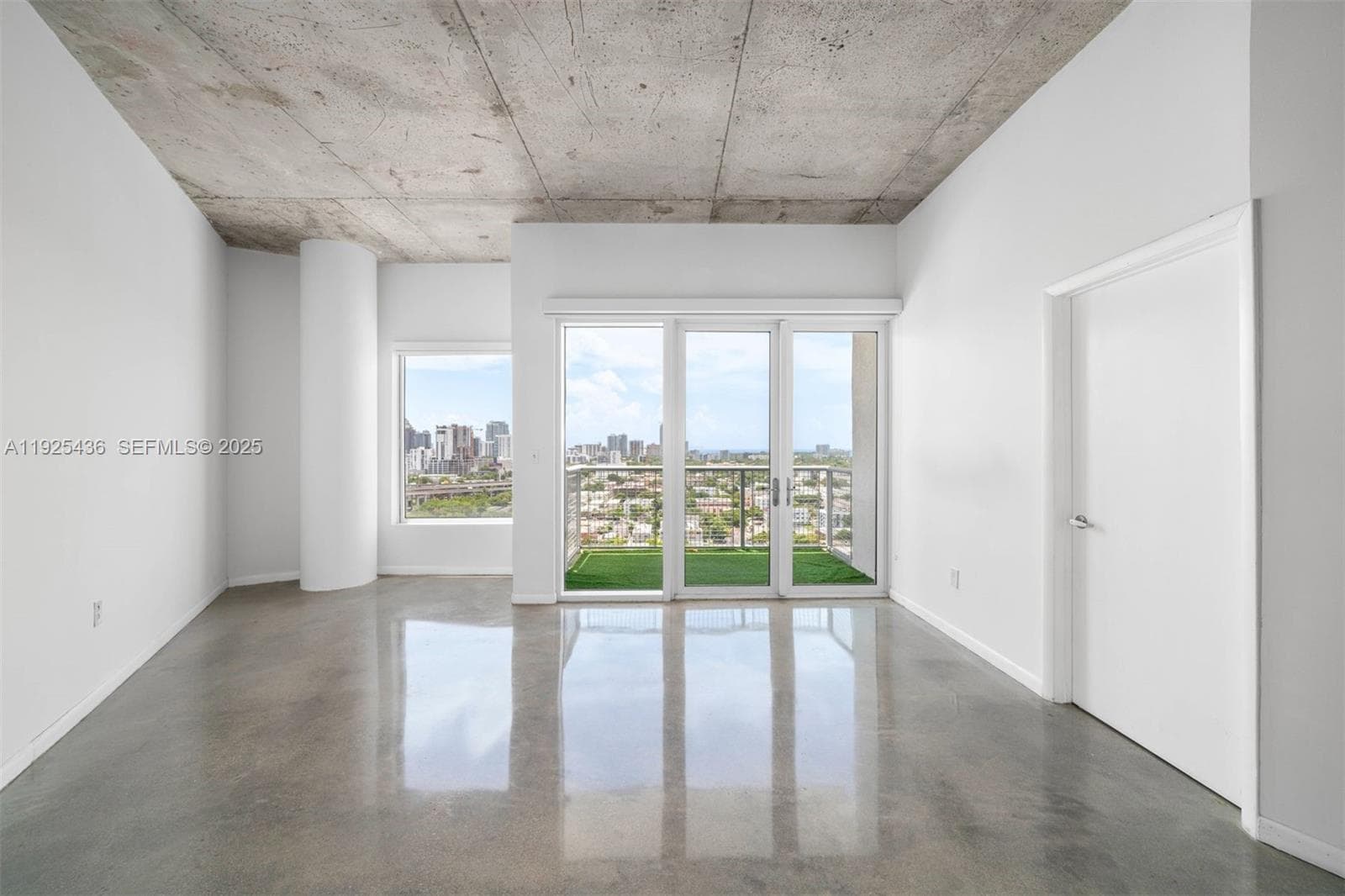 NEO CONDO · #1806 in Miami - Photo 9