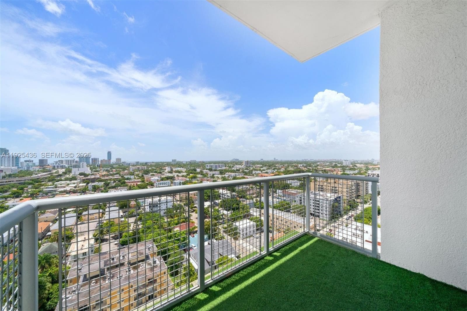 NEO CONDO · #1806 in Miami - Photo 18