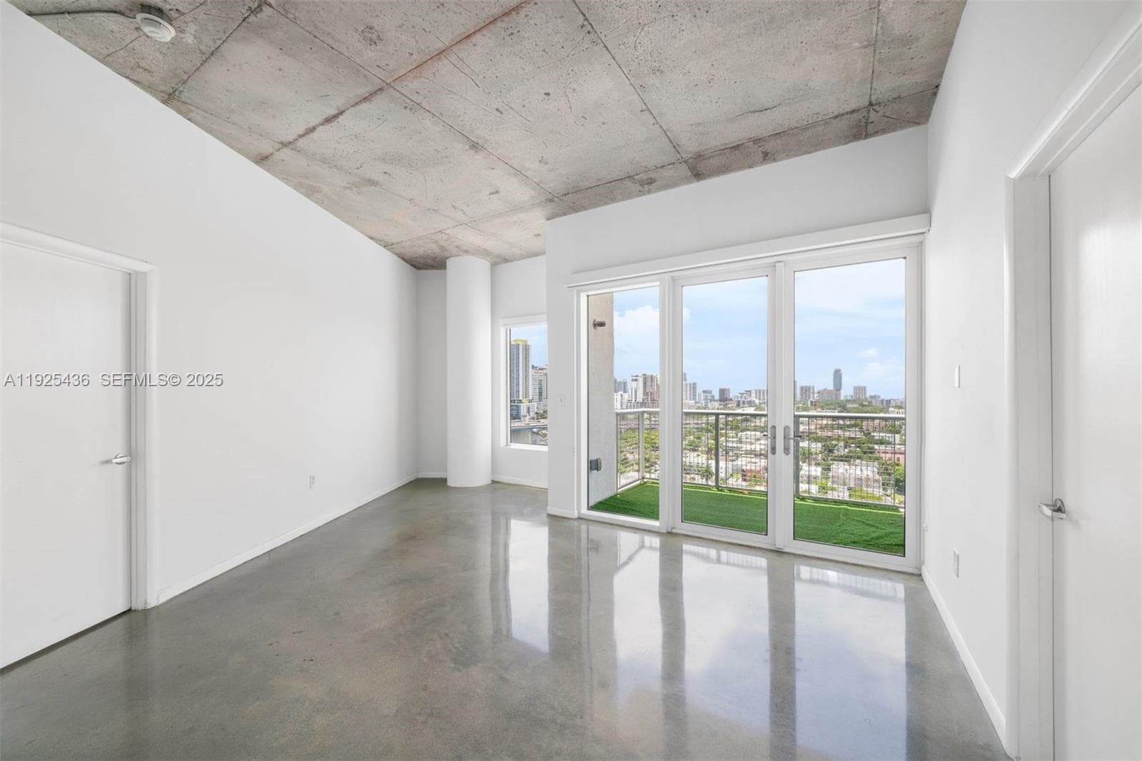 NEO CONDO · #1806 in Miami - Photo 11