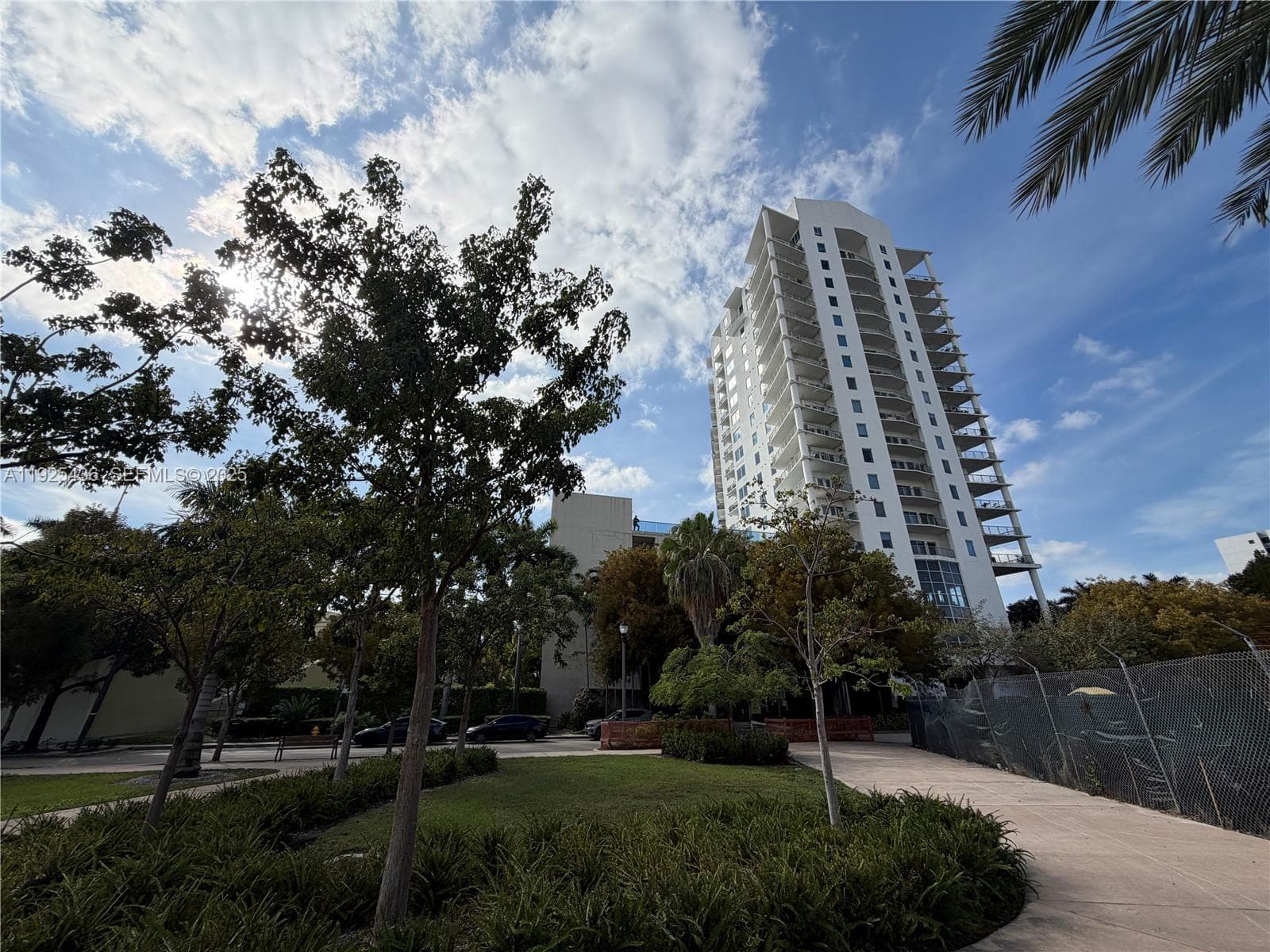 NEO CONDO · #1806 in Miami - Photo 25