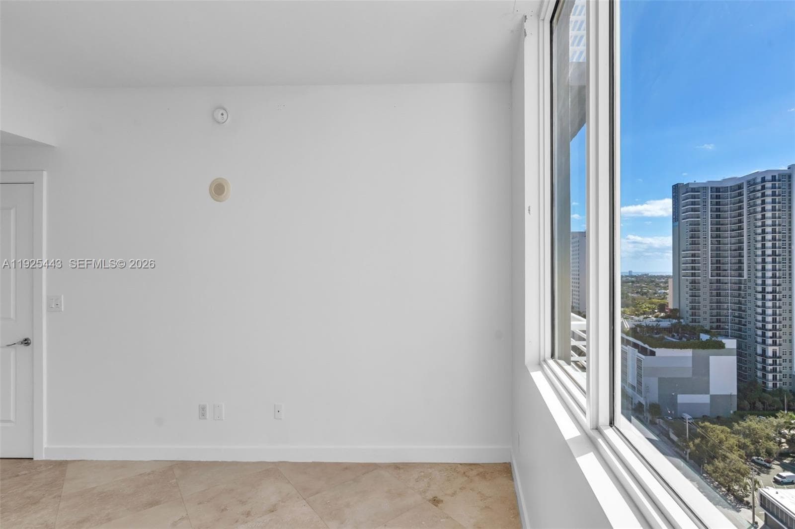 Strada 315 · #1805 in Fort Lauderdale - Photo 14