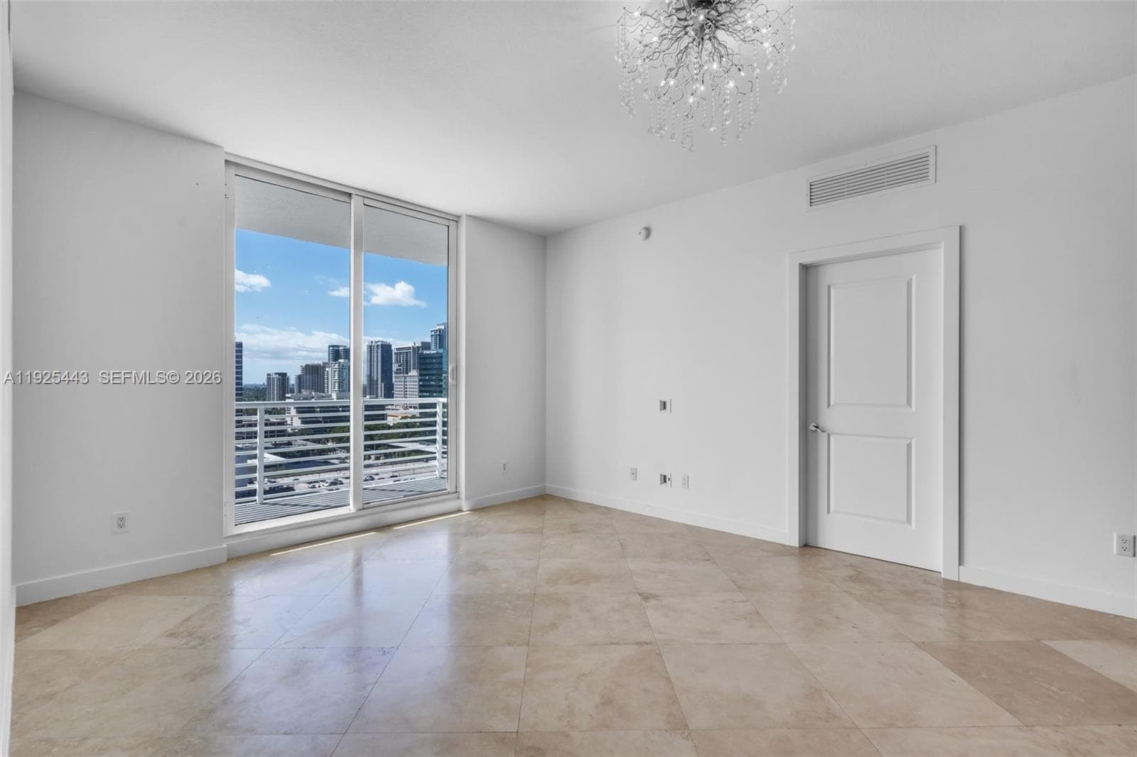 Strada 315 · #1805 in Fort Lauderdale - Photo 8