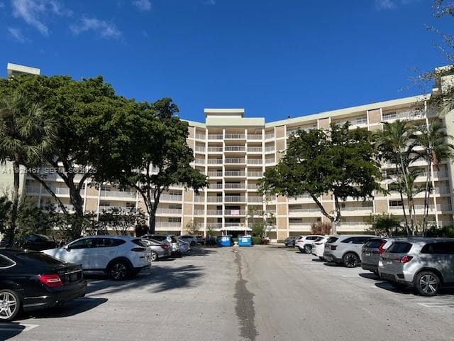 NO 50 PALM-AIRE COUNTRY C · #708 in Pompano Beach - Photo 1