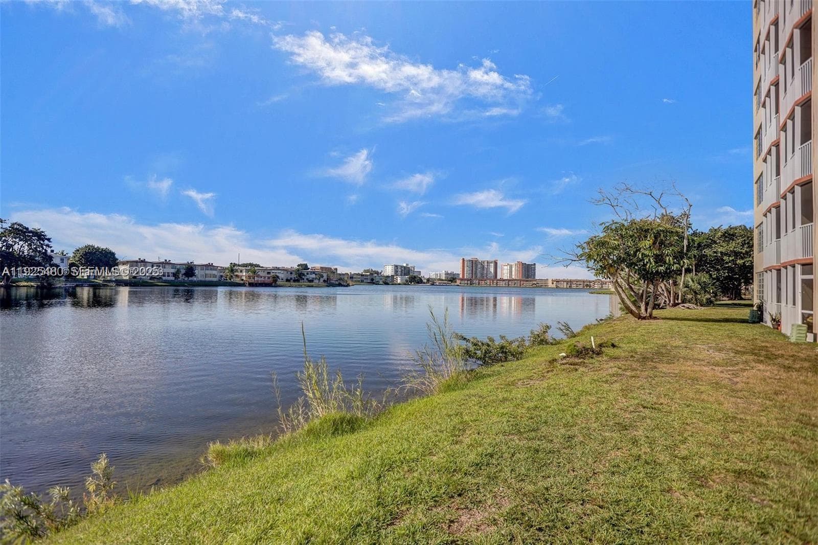 JADE WINDS GROUP-DAISY GA · #125-4 in Miami - Photo 2