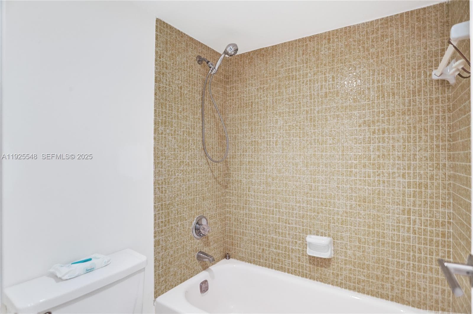 ARLEN HOUSE EAST CONDO · #724 in Sunny Isles Beach - Photo 16