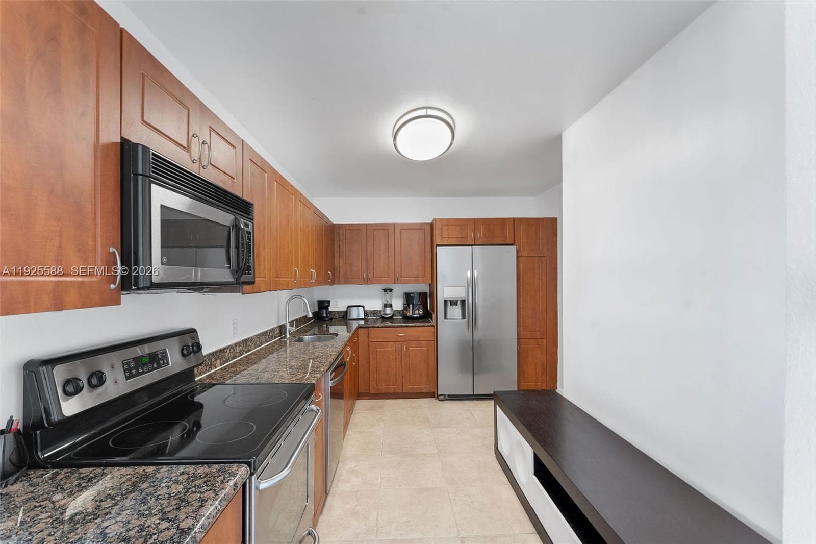 401 BLU OF NORTH BEACH CO · #1408 in Miami Beach - Photo 12