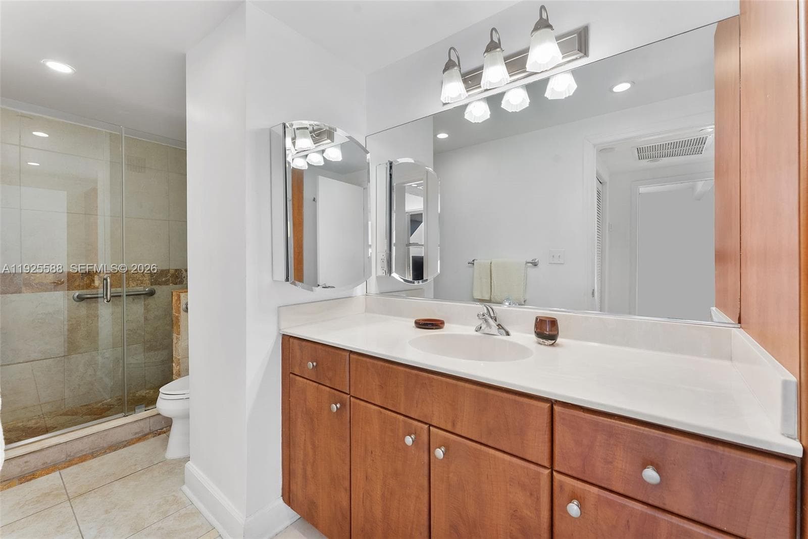 401 BLU OF NORTH BEACH CO · #1408 in Miami Beach - Photo 20