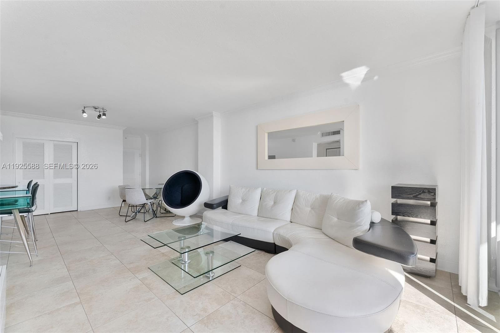 401 BLU OF NORTH BEACH CO · #1408 in Miami Beach - Photo 9