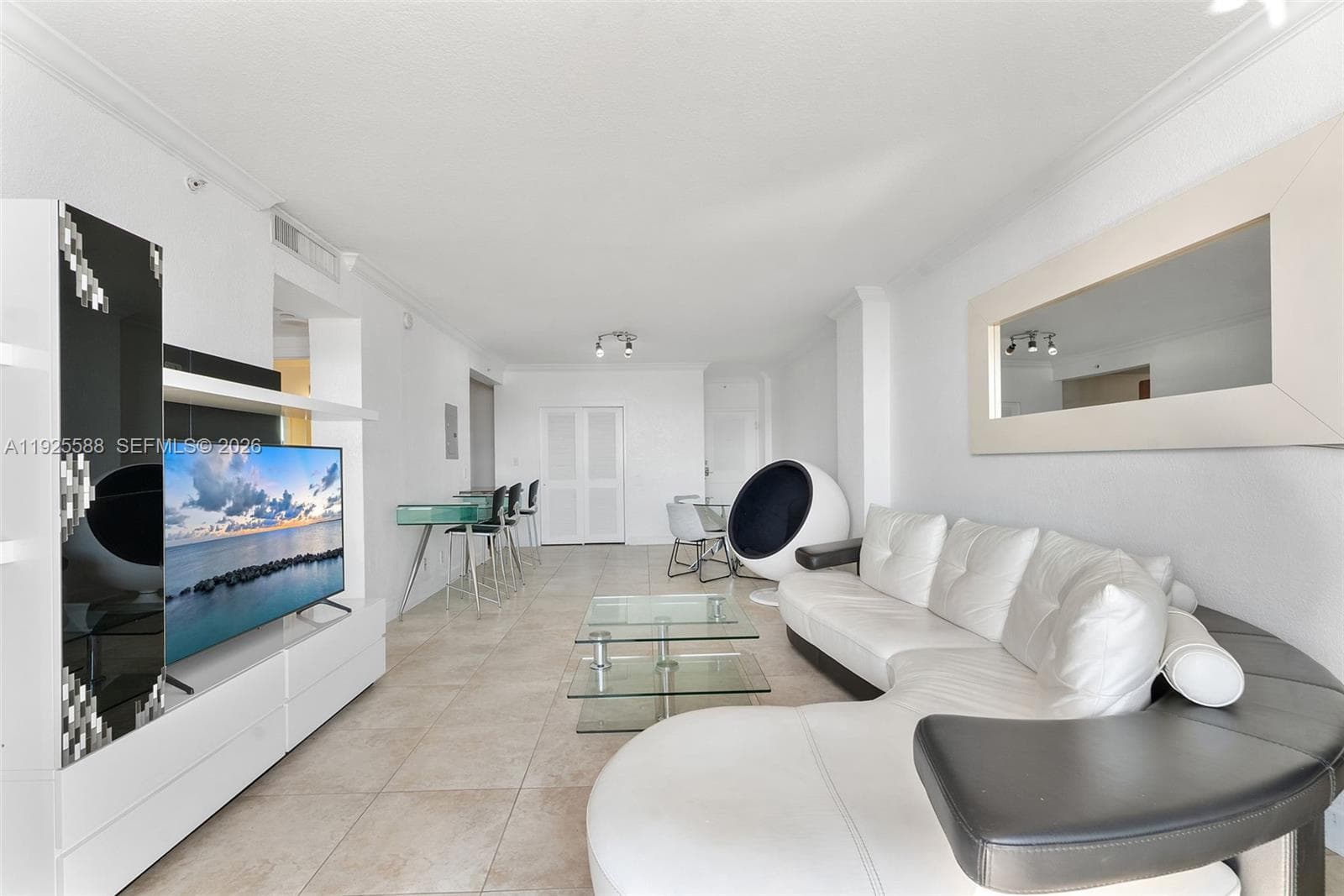 401 BLU OF NORTH BEACH CO · #1408 in Miami Beach - Photo 8