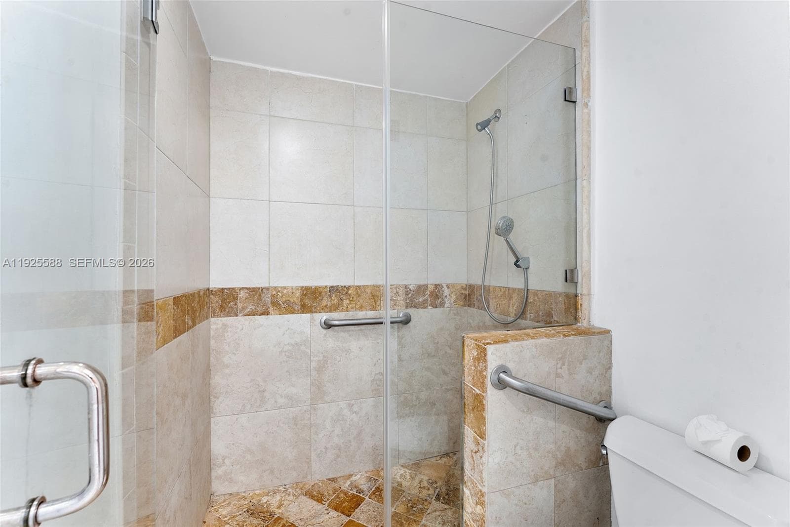 401 BLU OF NORTH BEACH CO · #1408 in Miami Beach - Photo 21