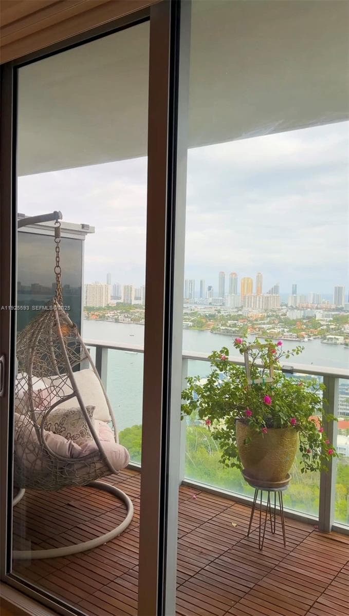 THE HARBOUR NORTH CONDO · #3017-3018 in North Miami Beach - Photo 28