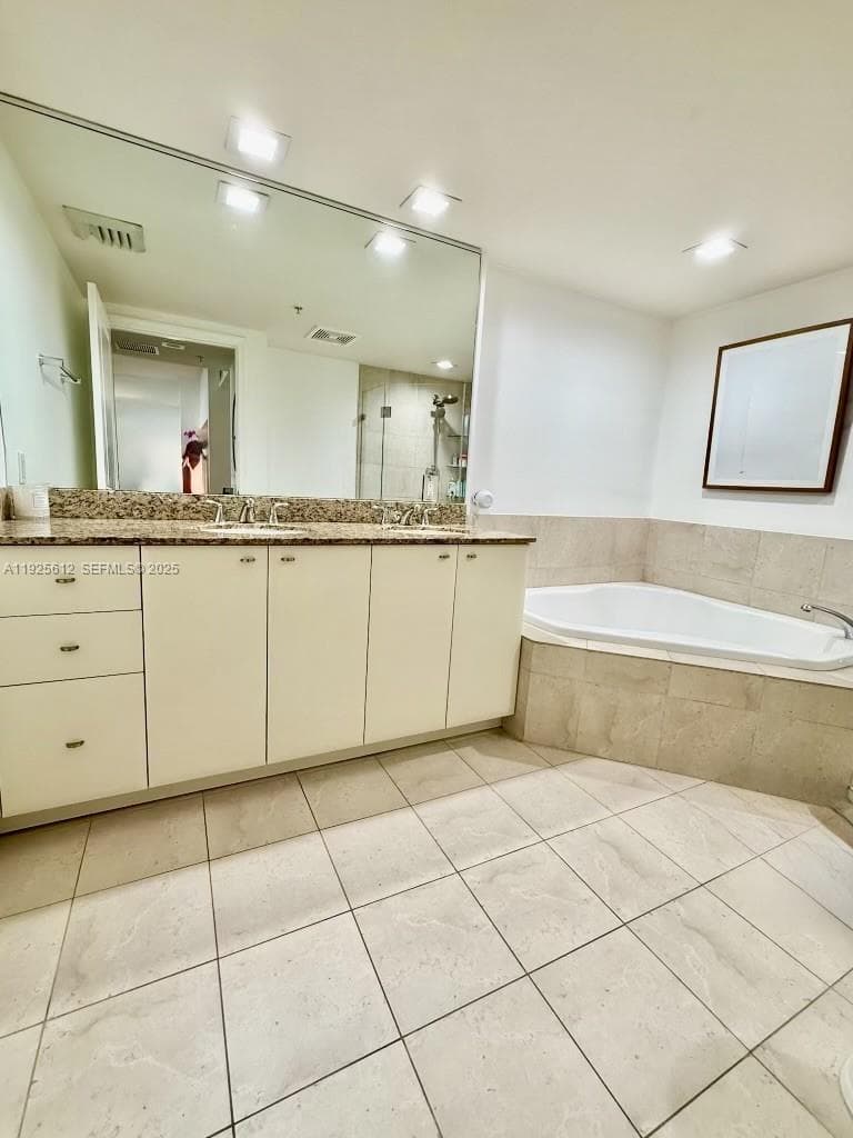 SYMPHONY NORTH CONDO · #1220N in Fort Lauderdale - Photo 10