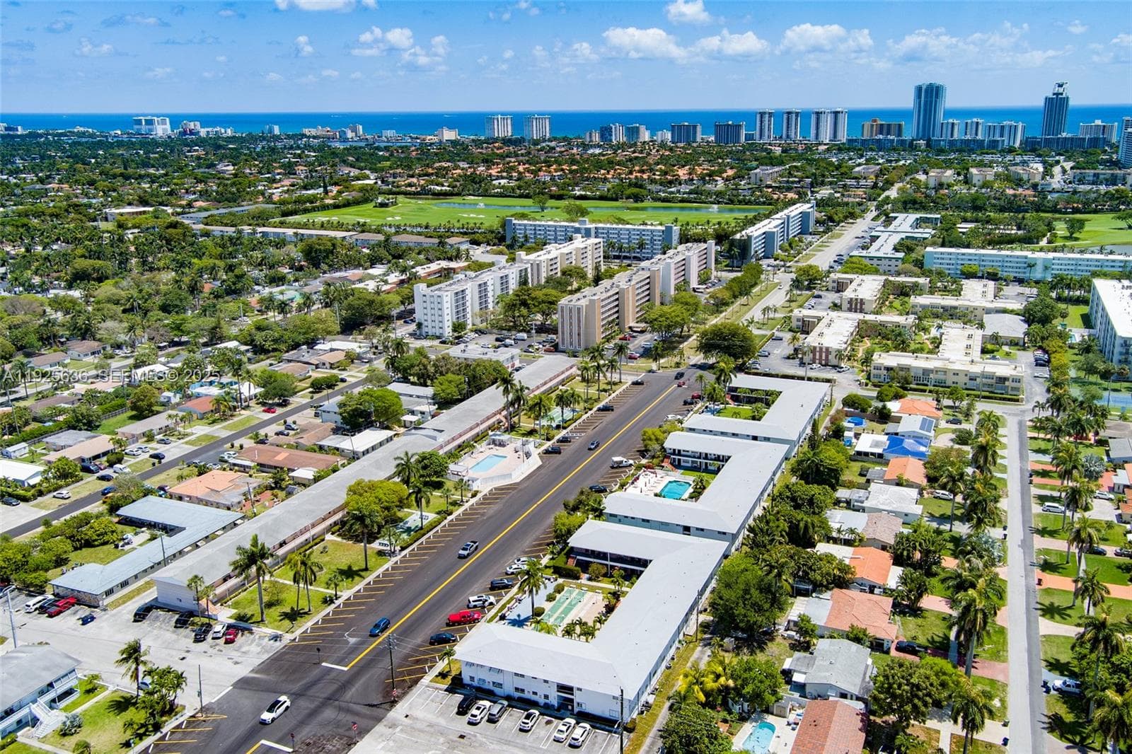 Colonial House · #210 in Hallandale Beach - Photo 21