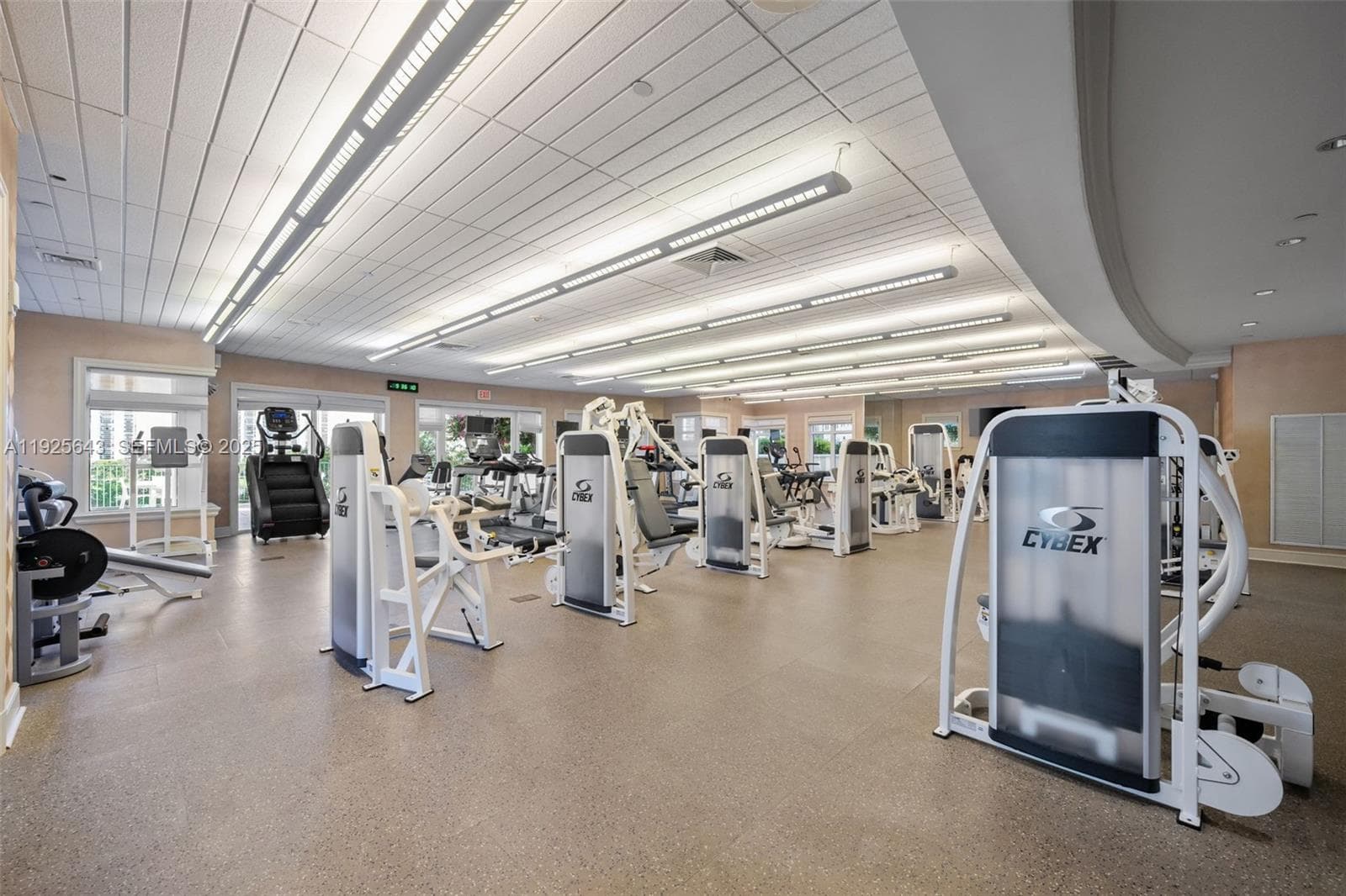 TURNBERRY VILLAGE SO TOWE · #1112 in Aventura - Photo 36