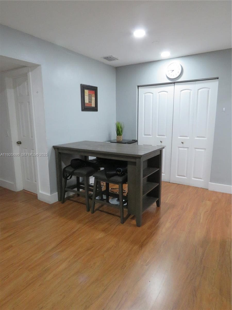 SUTTON HOUSE CONDO · #26 in North Miami - Photo 4