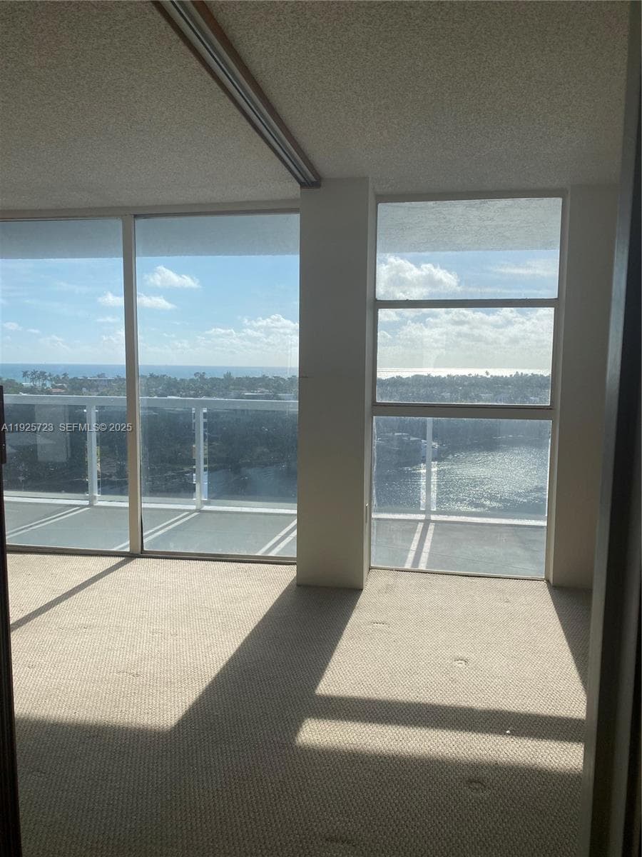 WATERVIEW CONDO · #1044 in Aventura - Photo 7