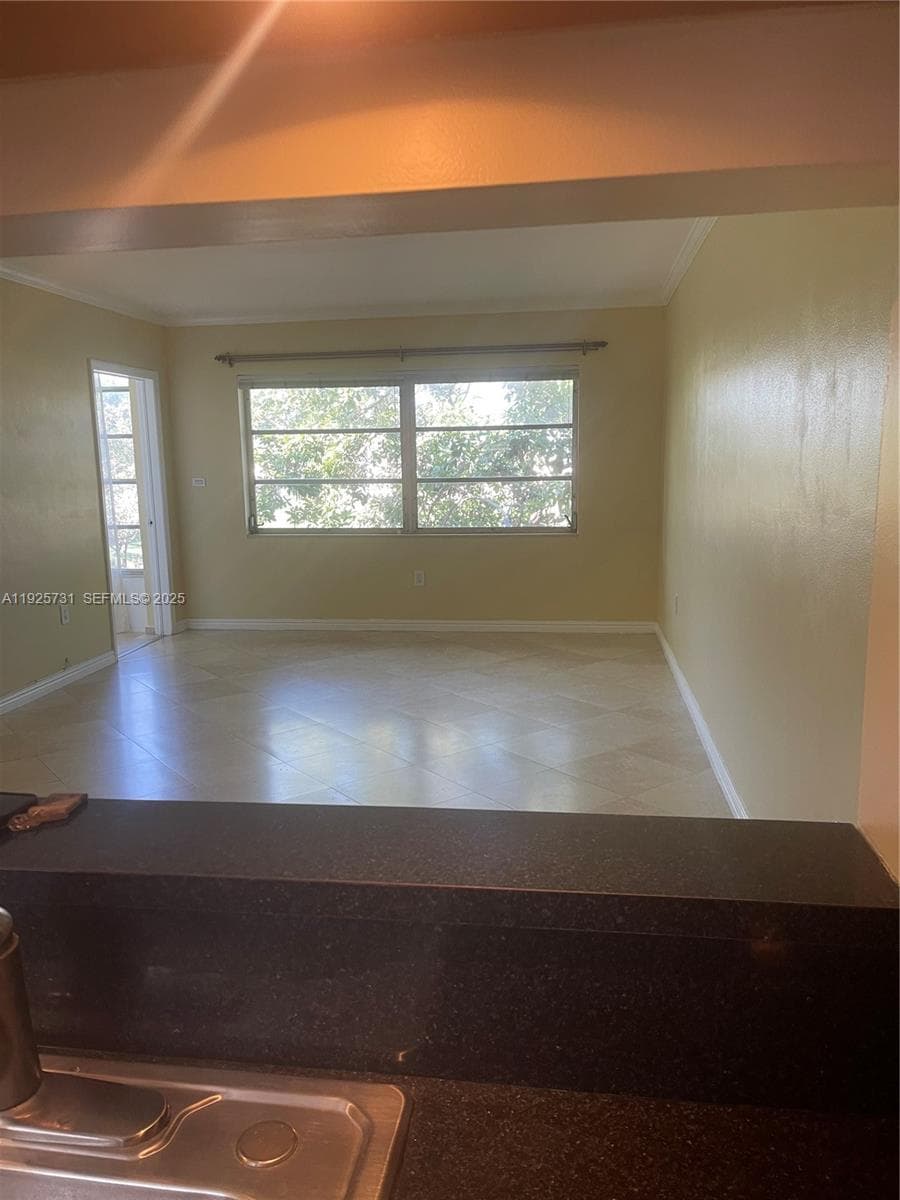 BISC LAKE GARDENS NO 2 BL · #L225 in Aventura - Photo 2