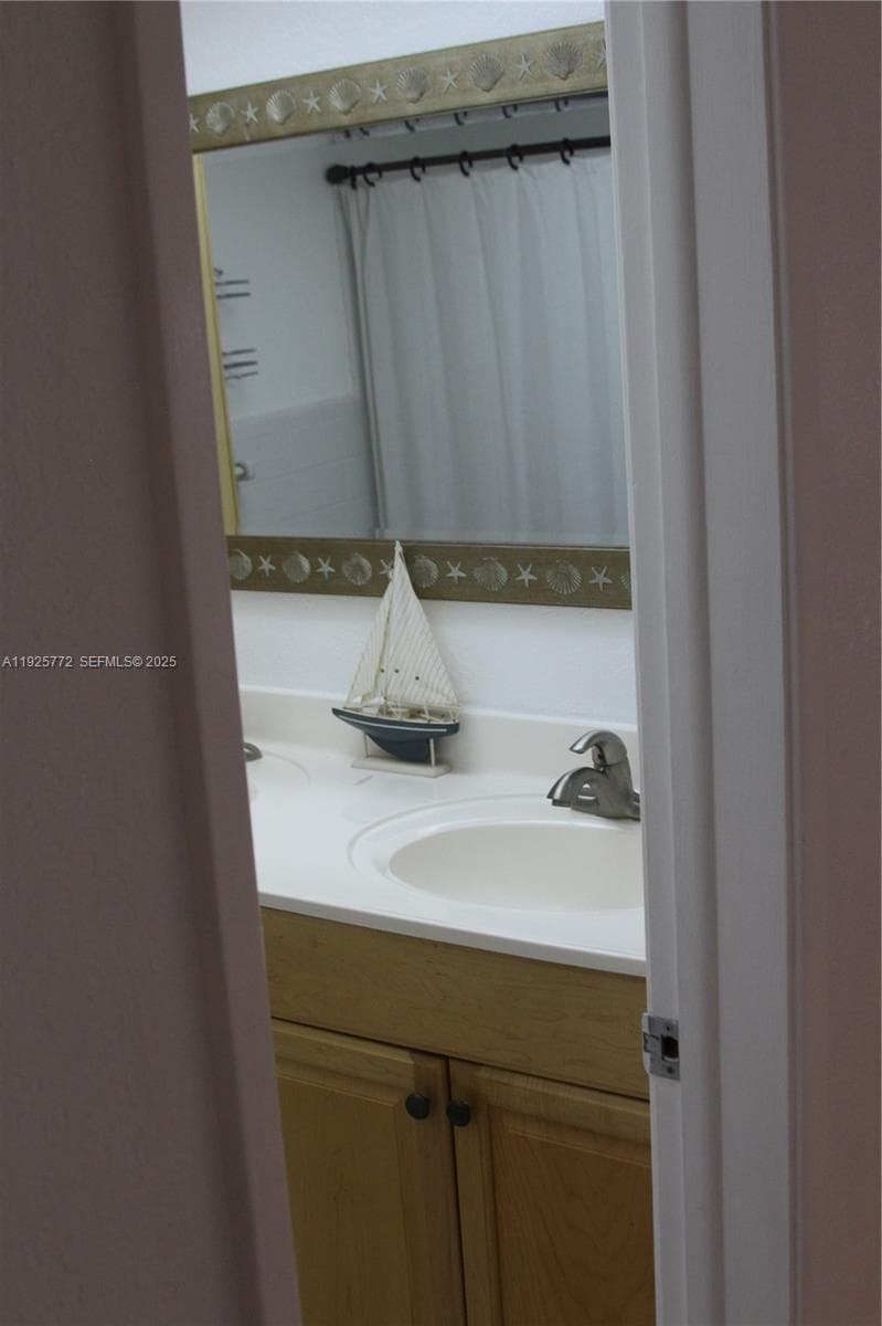CROSSWINDS APTS INC CO-OP · #111 in Pompano Beach - Photo 14
