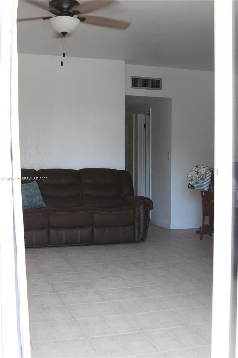 CROSSWINDS APTS INC CO-OP · #111 in Pompano Beach - Photo 25
