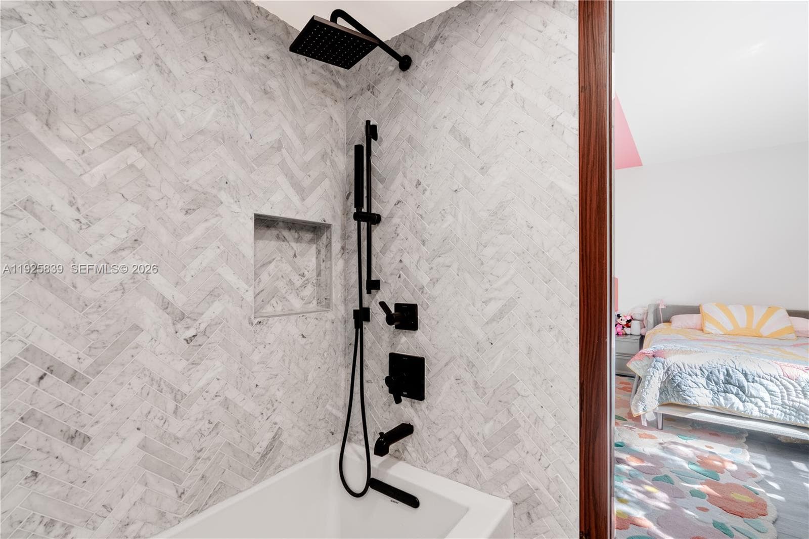 Main Bathroom 1
