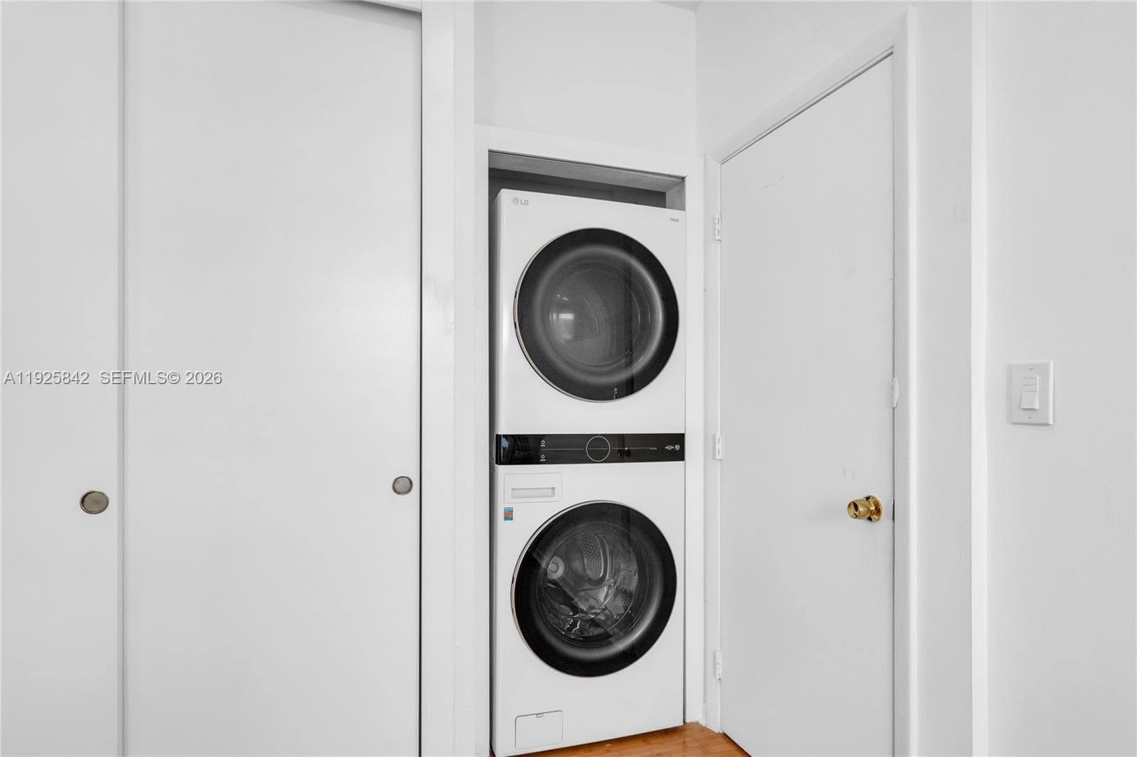 BRISTOL CONDO · #207 in Miami Beach - Photo 24