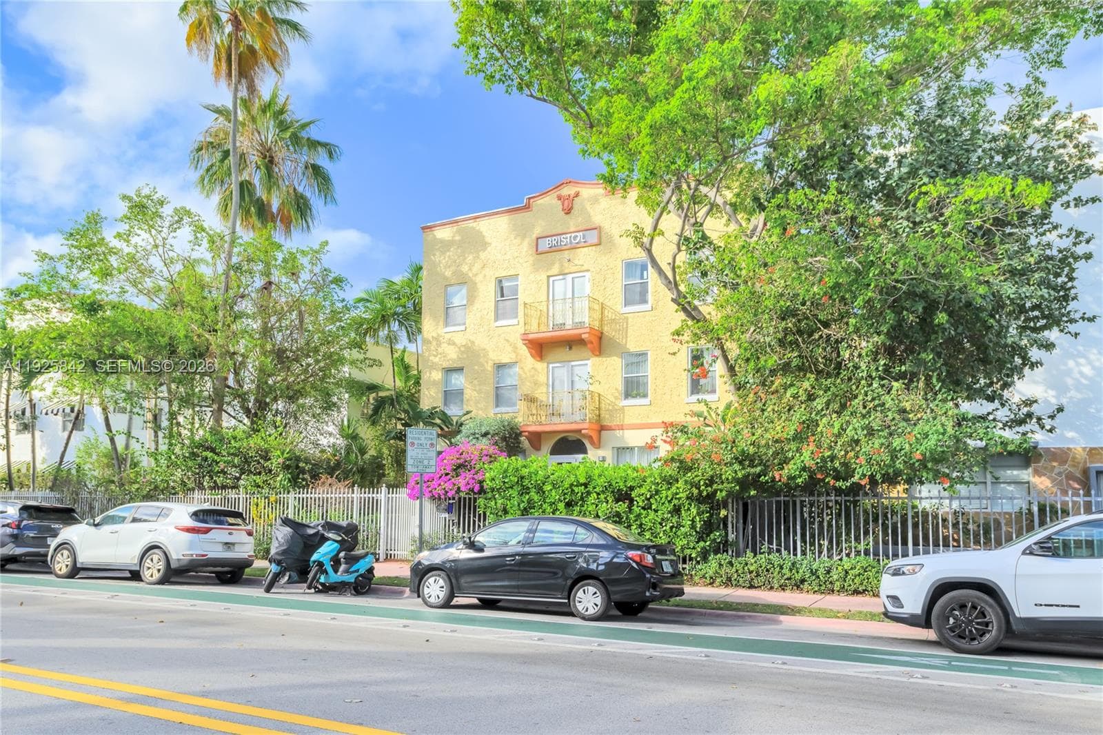 BRISTOL CONDO · #207 in Miami Beach - Photo 35