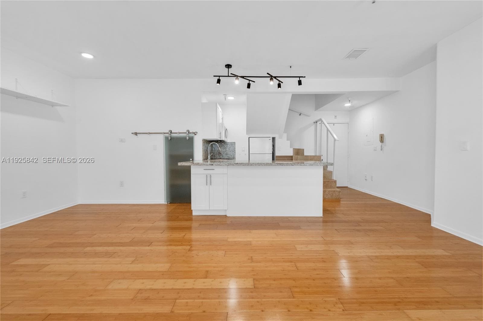 BRISTOL CONDO · #207 in Miami Beach - Photo 25